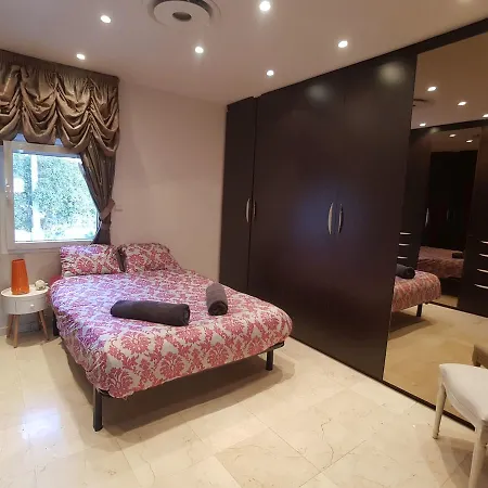 Les Suites Des Calanques Apartment *