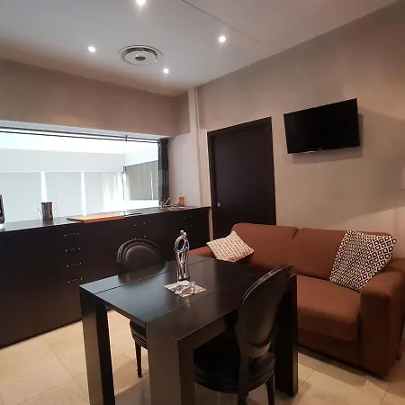 Les Suites Des Calanques *