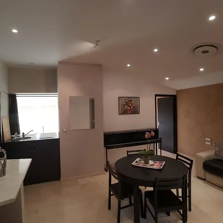 Les Suites Des Calanques Apartament *
