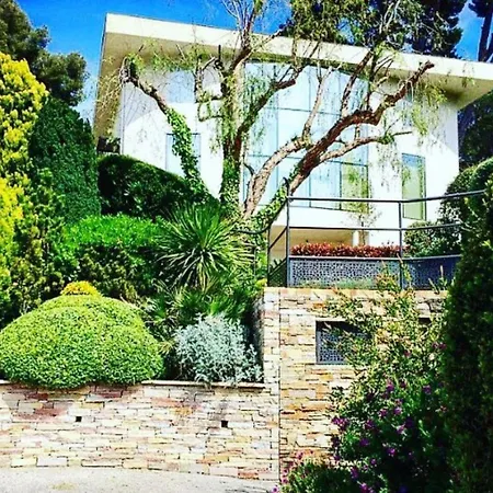 Apartment Les Suites Des Calanques La Ciotat